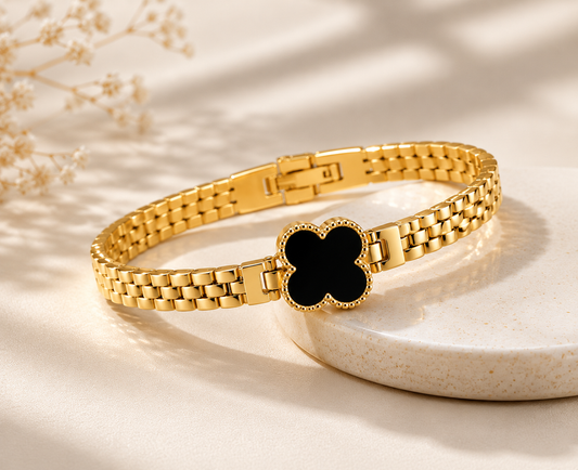 Clover Leaf Motif Bracelet by Zarmala